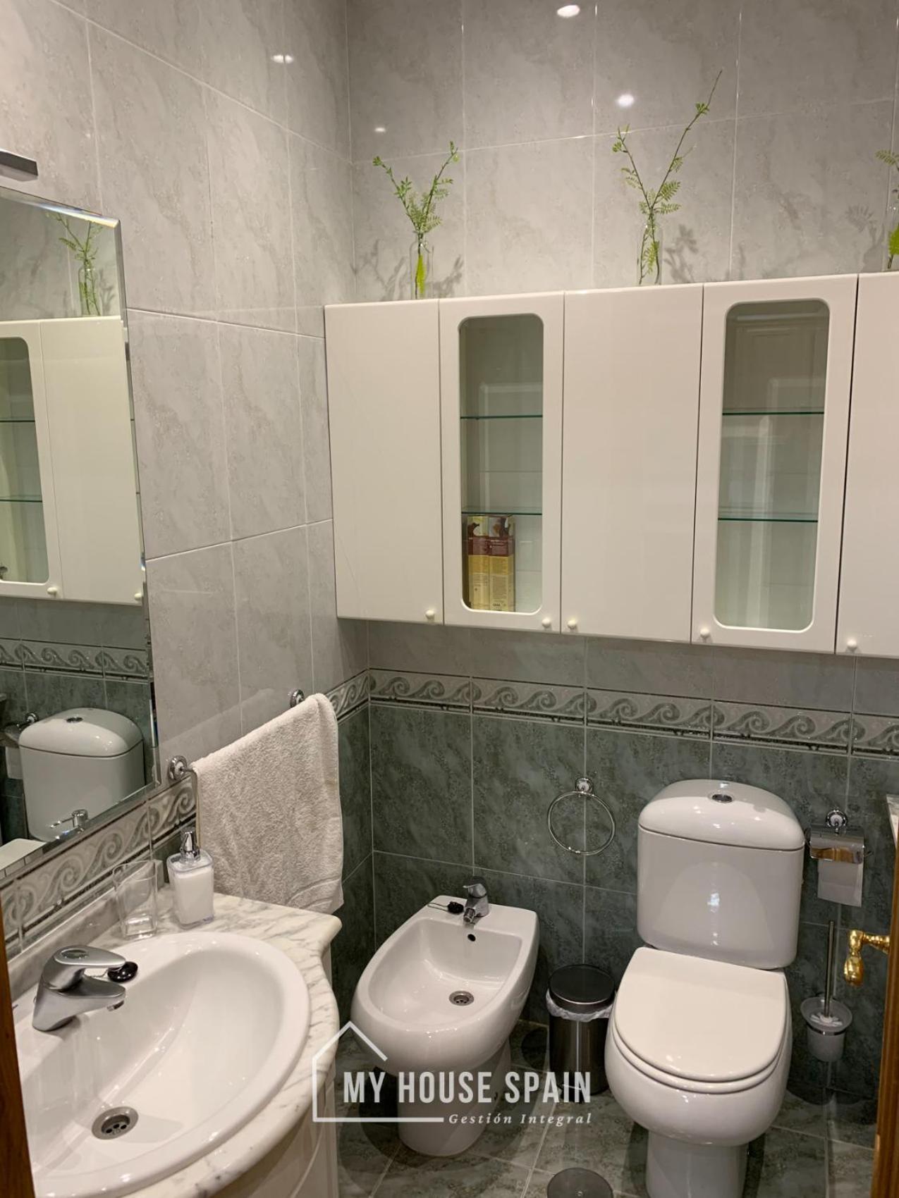 Myhousespain - Acogedor Apartamento Plaza Mayor Gijon 2 Eksteriør billede